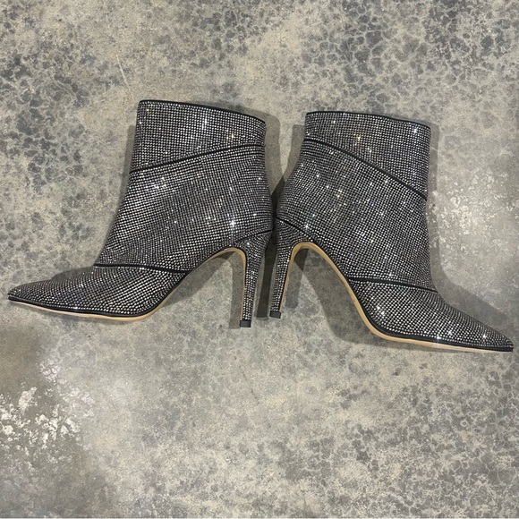 White House Black Market- SZ 7.5 NWOT Rhinestone Booties - Picture 5 of 10